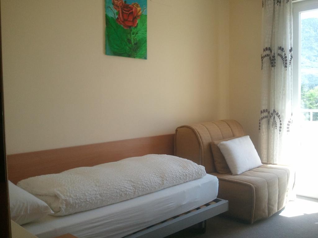 Hotel Lux Мерано Стая снимка