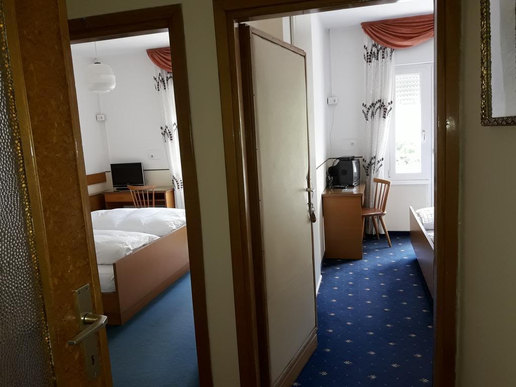 Hotel Lux Мерано Екстериор снимка