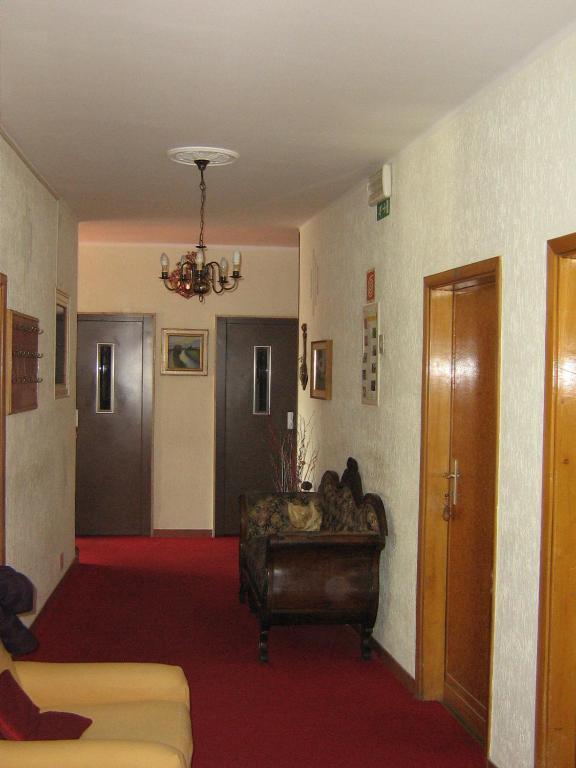 Hotel Lux Мерано Екстериор снимка
