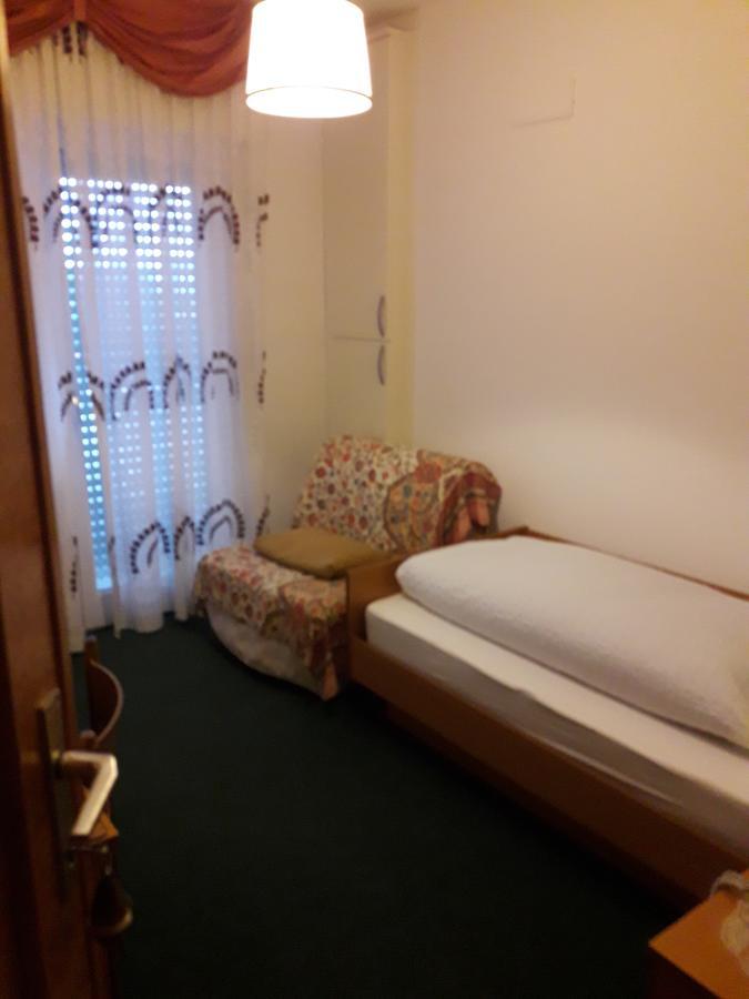 Hotel Lux Мерано Екстериор снимка