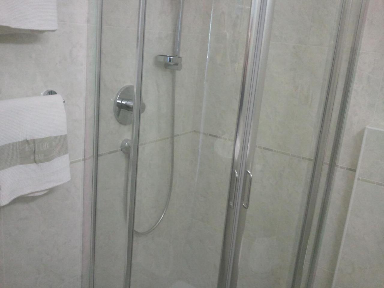 Hotel Lux Мерано Екстериор снимка