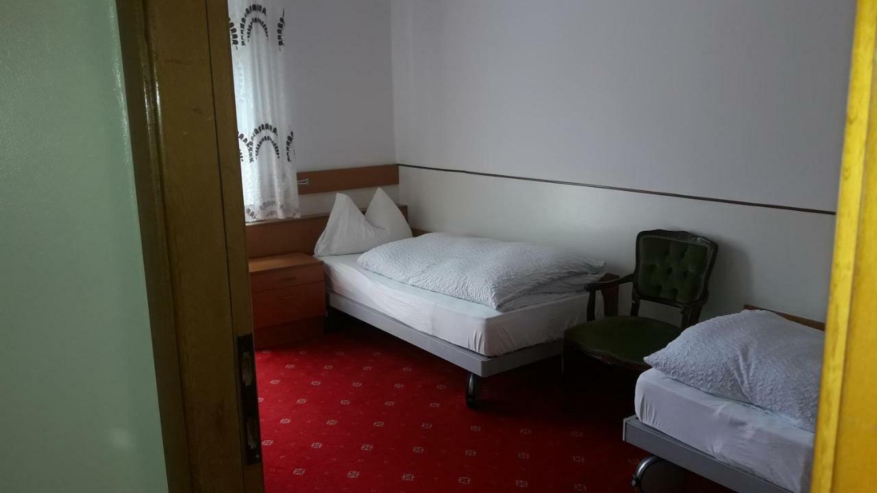 Hotel Lux Мерано Екстериор снимка